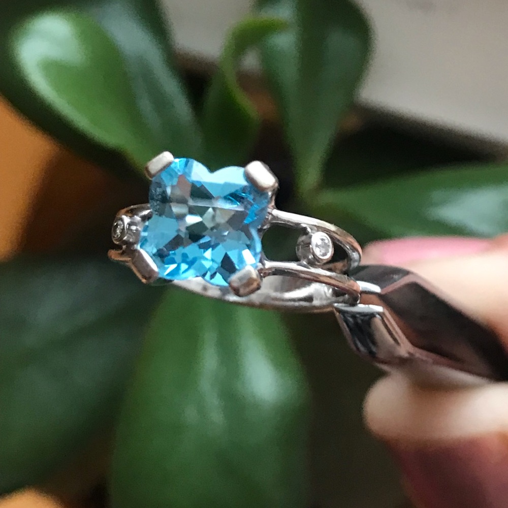 BLUE TOPAZ RING 💍 - Picture 8 of 8